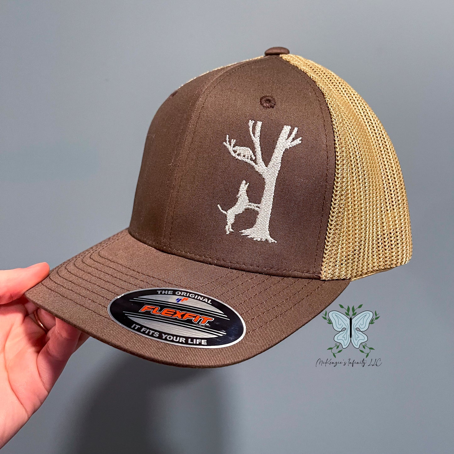 Dog Treeing Raccoon / Hunting Dog / Raccoon Dog Cap/Hat