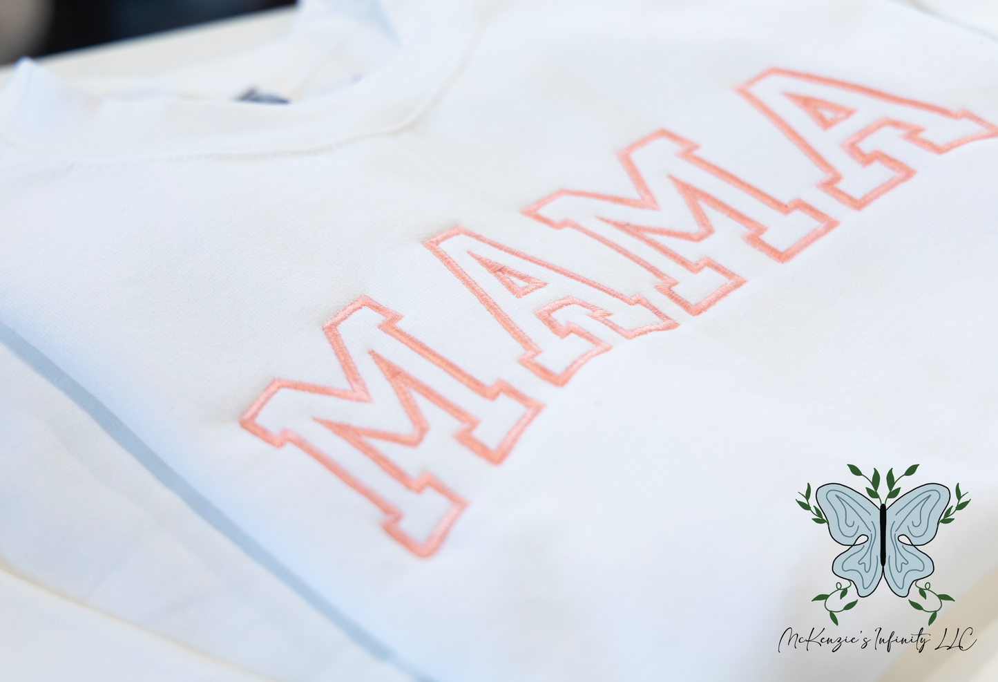 Mama Embroidered Crewneck Sweatshirt