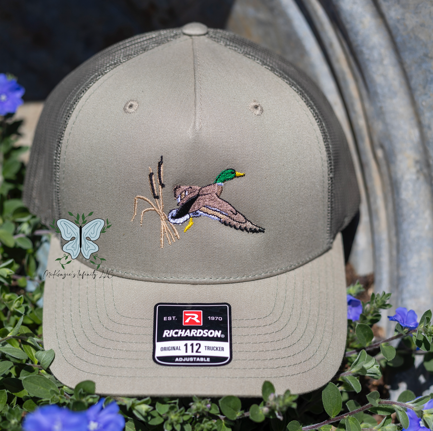 Mallard Duck Flying Embroidered Richardson 112 | 6 Panel Trucker Cap/Hat