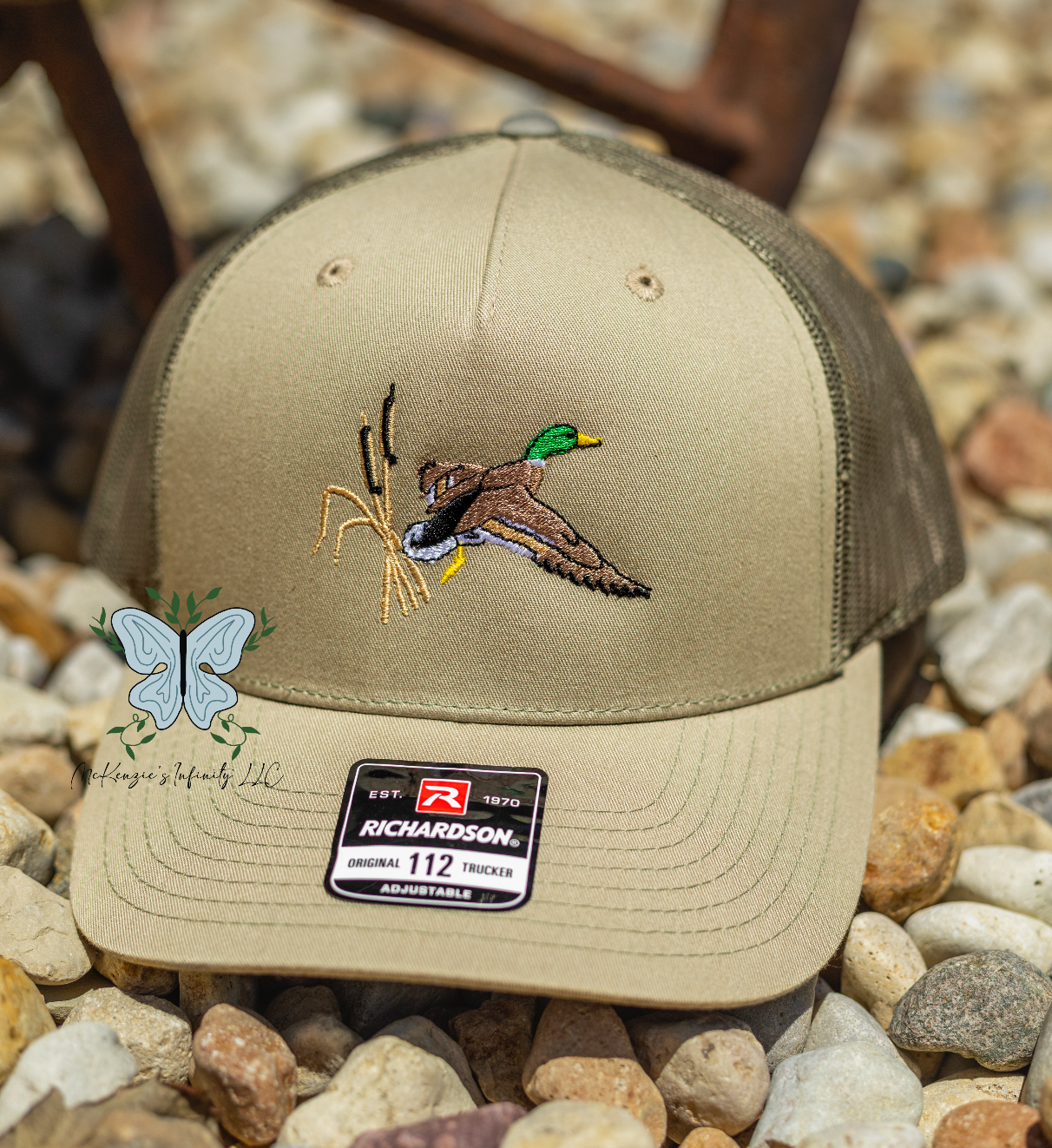 Mallard Duck Flying Embroidered Richardson 112 | 6 Panel Trucker Cap/Hat