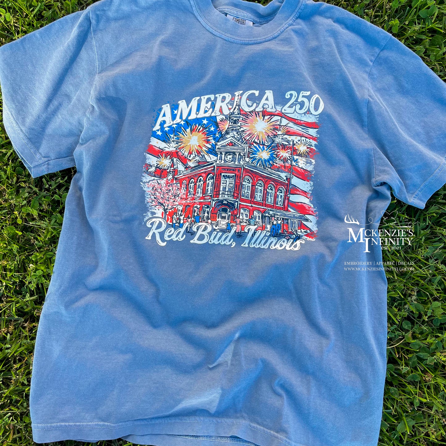 Red Bud, IL America 250 Graphic COMFORT COLORS T-Shirt ©️