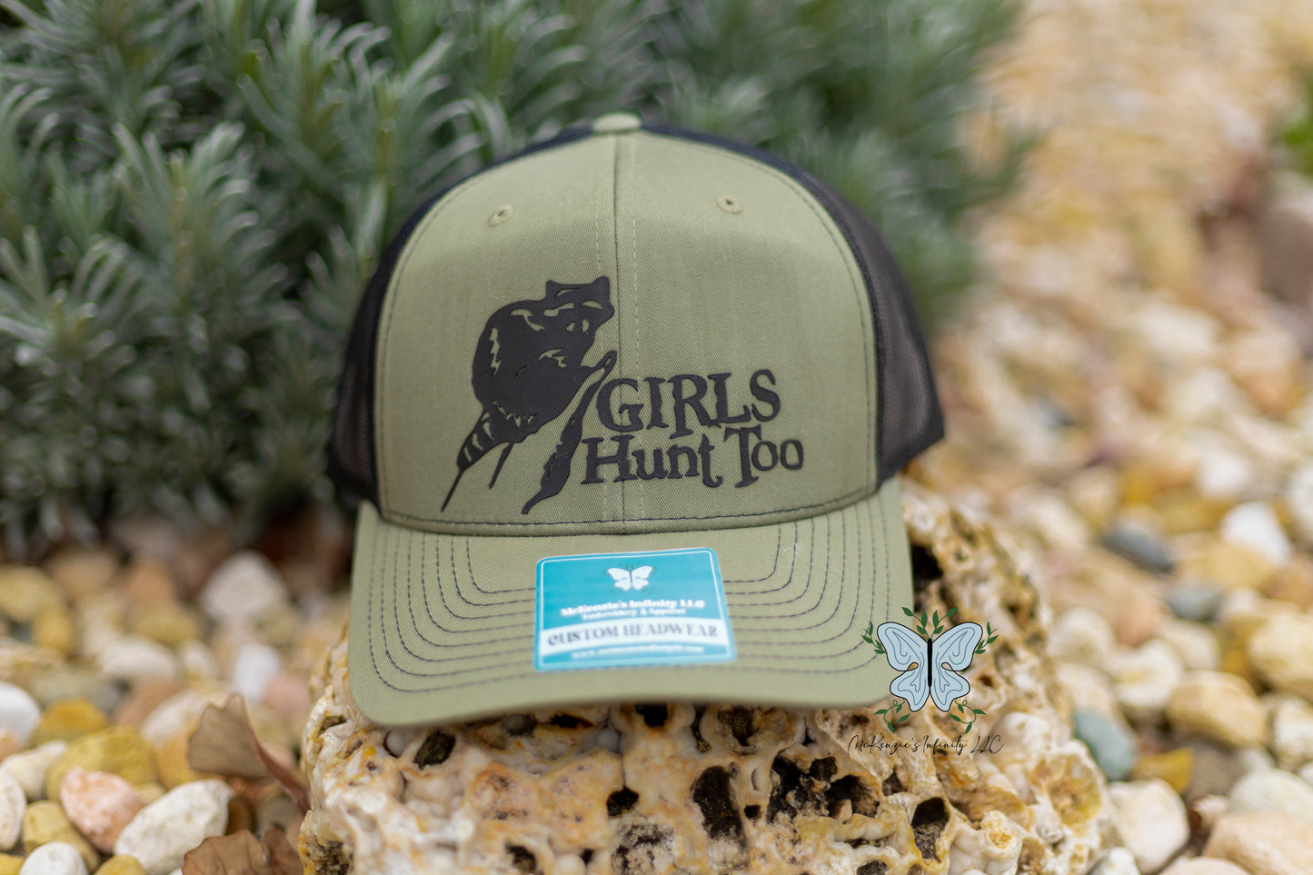 Girls Hunt Too Raccoon Hunting - Brick Vinyl Richardson 112 Adult Retro Trucker Hat/Cap